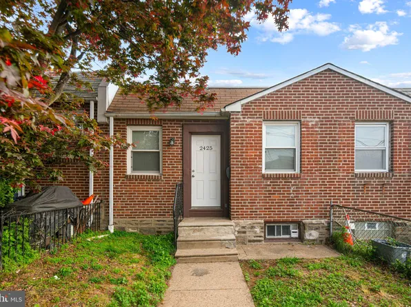 2425 S 57th St, Philadelphia, PA 19143