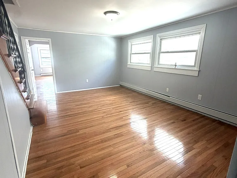 658 Hazle St #4 — Photo 2