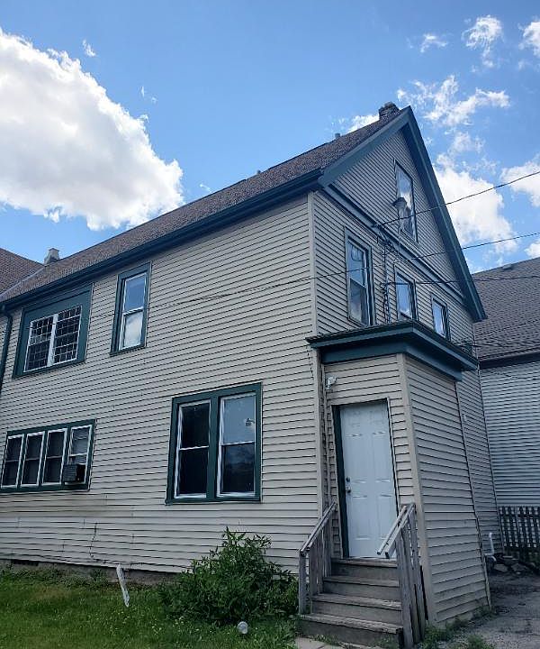 2nd image of 2405-07 N Weil St