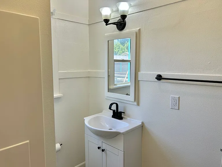 304 308 N Miller 401 #407 — Photo 11