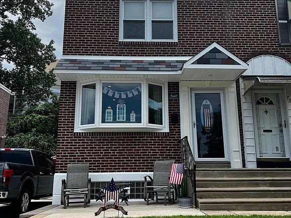 3rd image of 7647 Burholme Ave