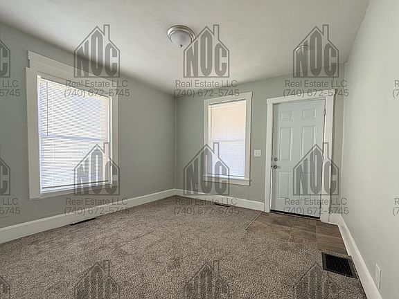 2nd image of 913-915 N Pierce Ave