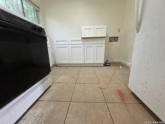 503 Yellow Wood Dr — Photo 3