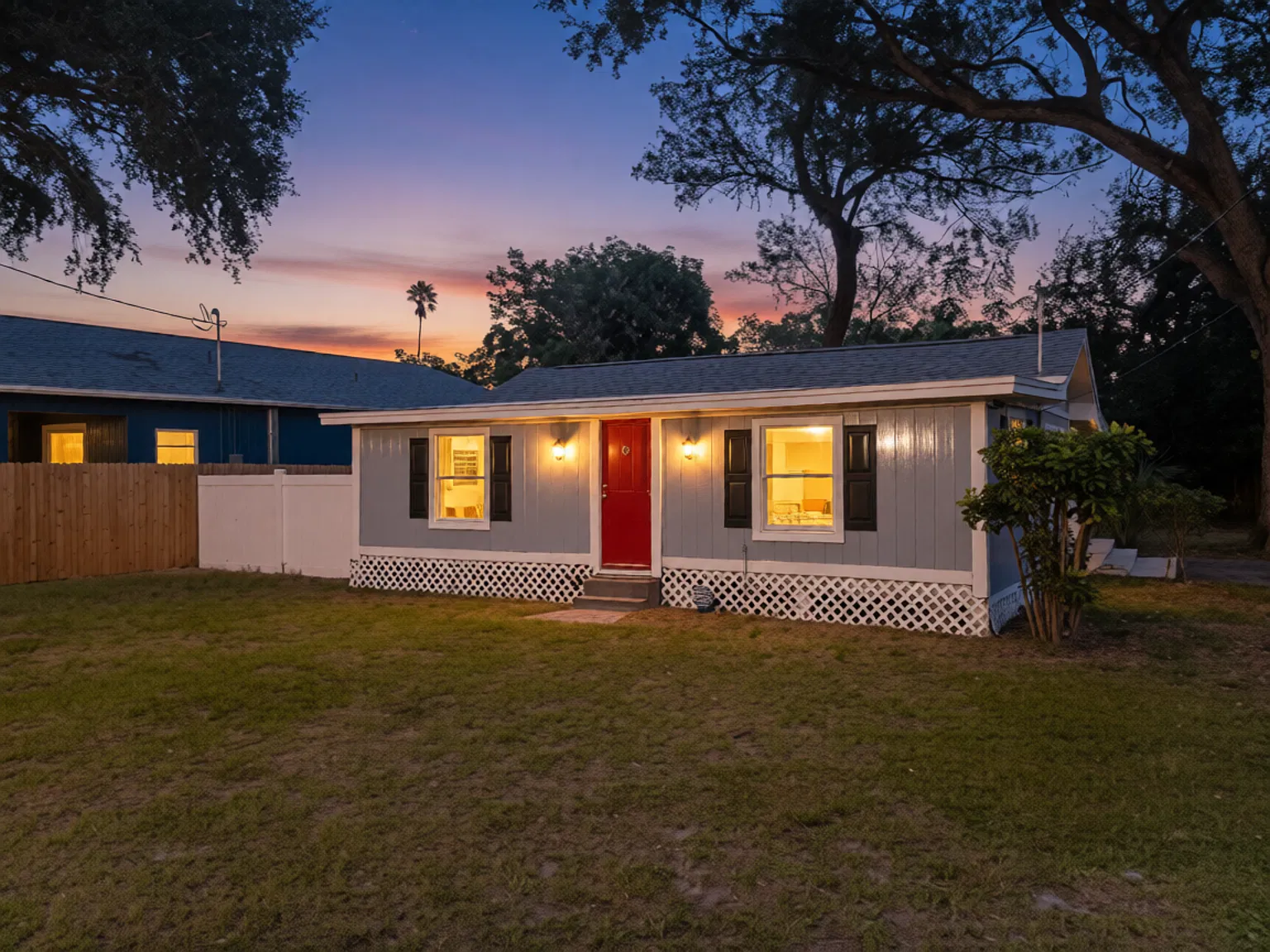 3 bed, 860 sqft, $1,600 — Photo 1