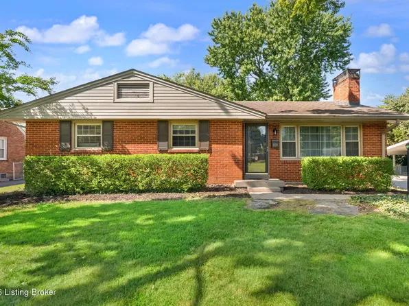 808 Stivers Rd, Woodlawn Park, KY 40207