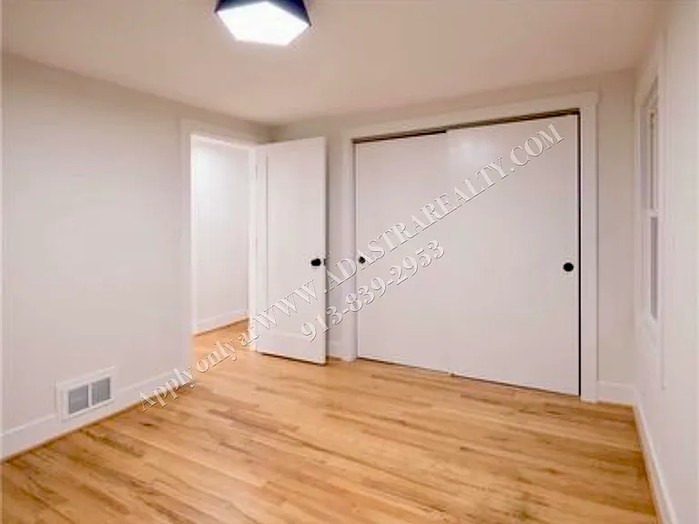 6410 Lowell Ave — Photo 11