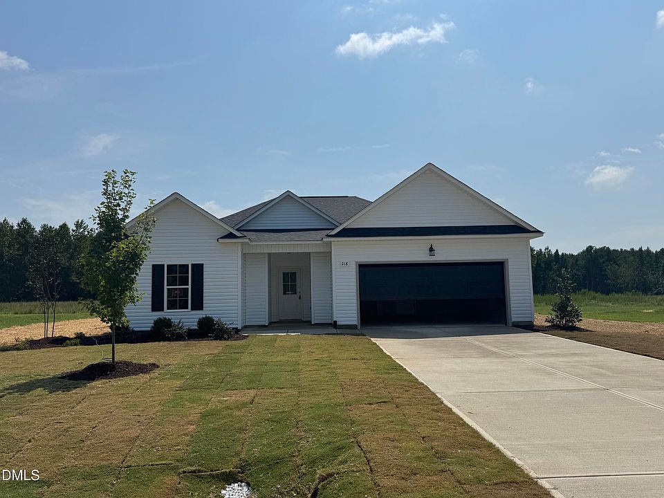 1st image of 218 Hill Valley Dr