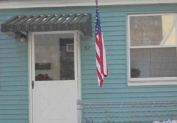 2nd image of 57 Clover St