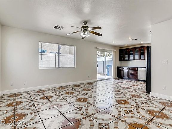 4th image of 4312 Wyndham St