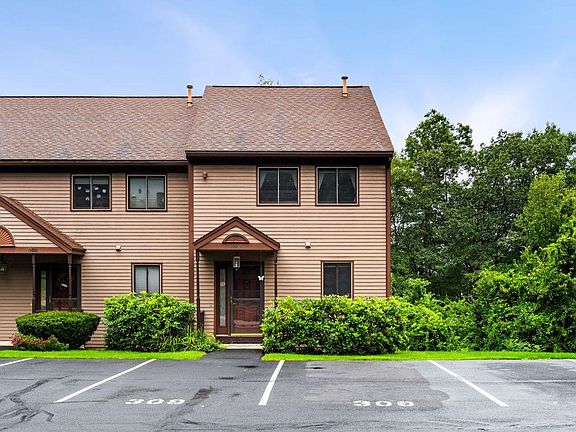 2nd image of 309 Eastview Drive