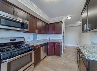 The Patricians, Chicago, IL 60614