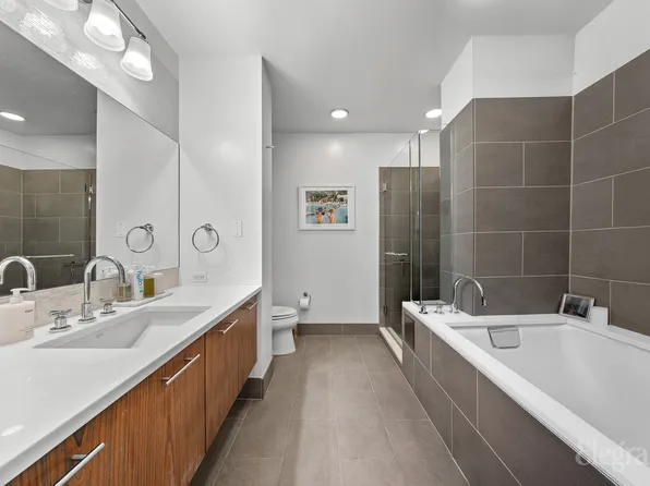 130 West 19th Street image 7 of 7