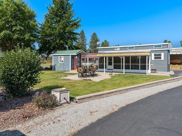 207 Tall Pine Loop S, Usk, WA 99180