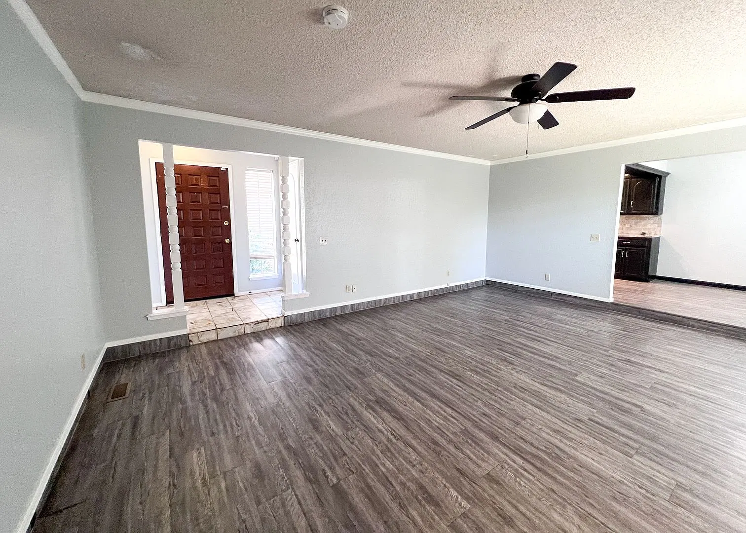 Charming 3-Bedroom Home Near Eastern & Memorial! — Photo 4
