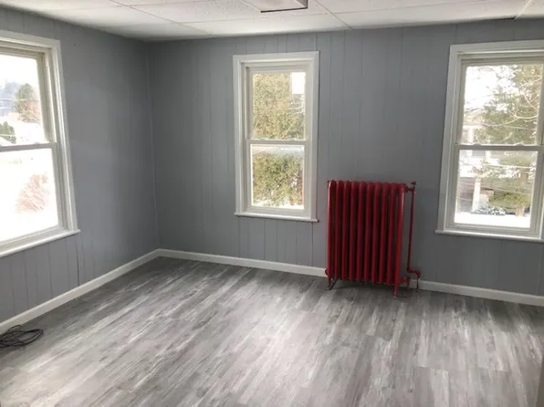 119 Fairview St #1, Lehighton, PA 18235