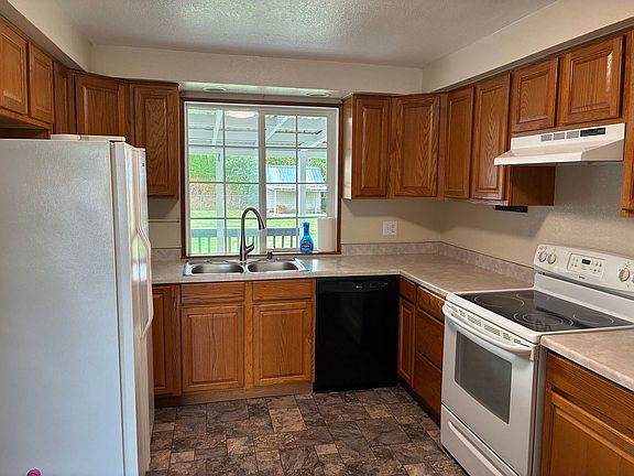 3rd image of 1316 E Fairhaven Ave