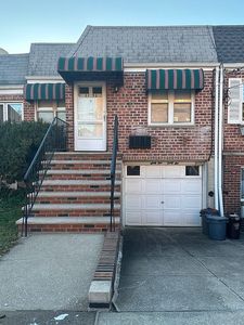 6146 64th St, Flushing, NY, 11379