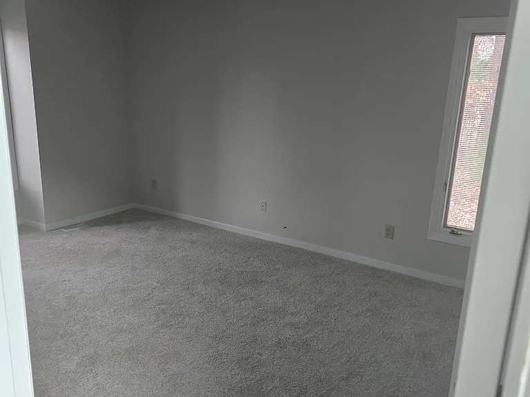 4534 Jessup Grove Rd — Photo 5