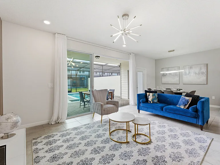 Lana Ave — Photo 14