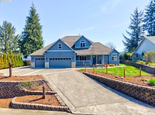660 18th Ave, Coos Bay, OR 97420