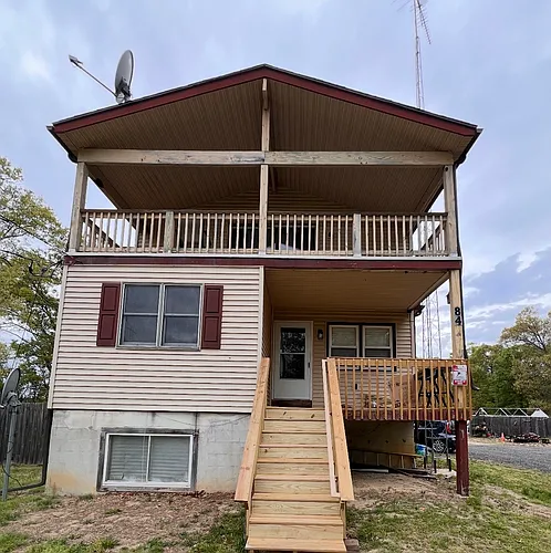 84 Seabreeze Rd #1 Photo 1