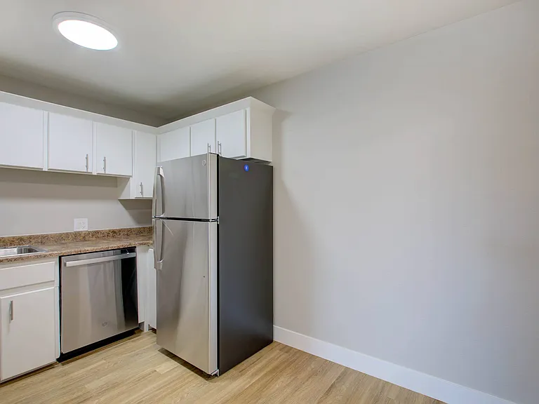 Garfield Park Apartments — Photo 84