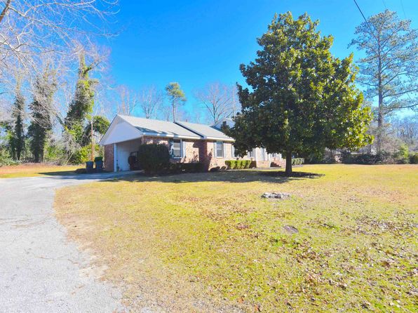 553 Kendall Dr, Batesburg, SC 29006
