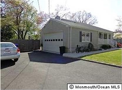 3rd image of 135 Laurelwood Rd