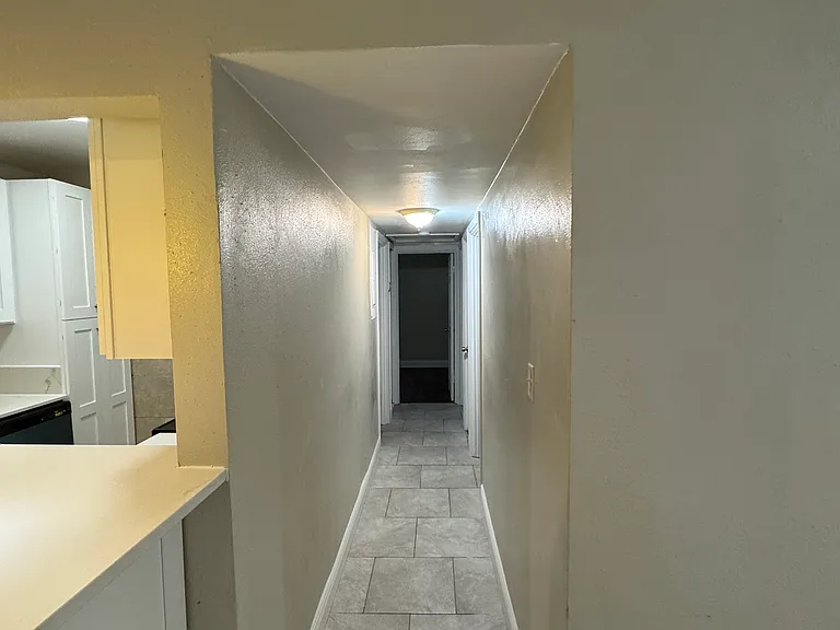 604 E Church Ave — Photo 10