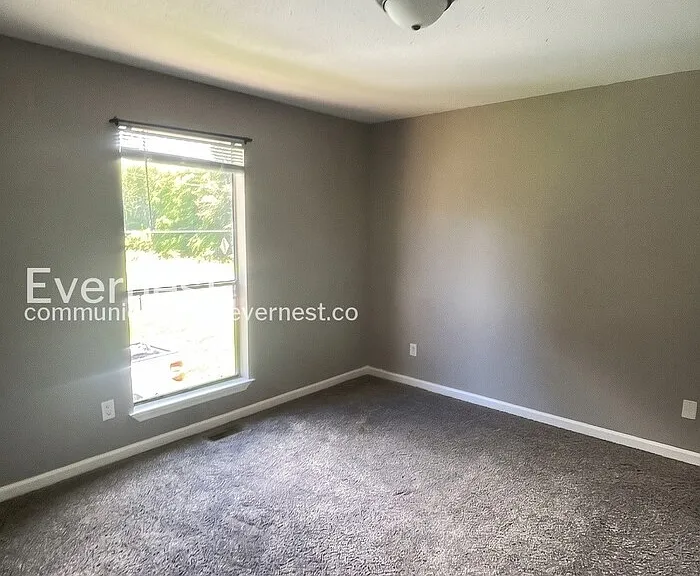 8025 Marsh Mountain Rd — Photo 3