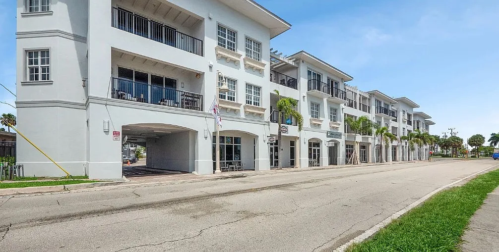 3 bed, 1457 sqft, $3,000 — Photo 3