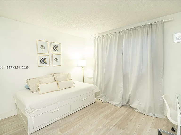 9856 Nob Hill Ln #9856 — Photo 18