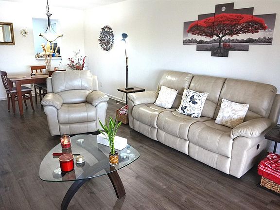 3rd image of 357 N Rock Island Road #308