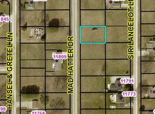 Mad Hatter, Cromwell, IN 46732