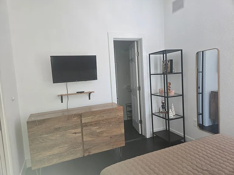 1118 Nolan St — Photo 21