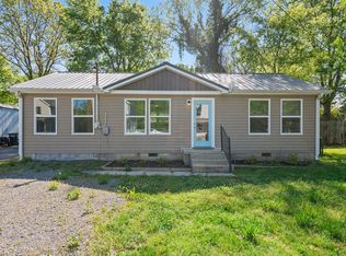 121 McBroom St, Woodbury, TN 37190