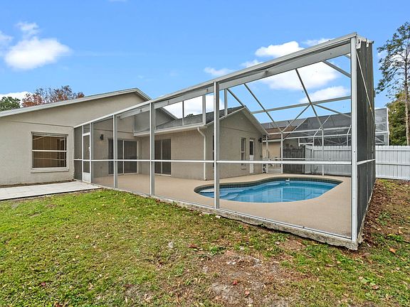 2nd image of 4780 Windwood Dr