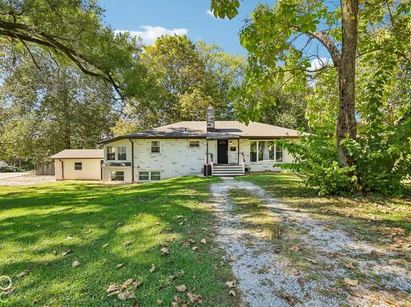 332 Pickett St, Plainfield, IN 46168