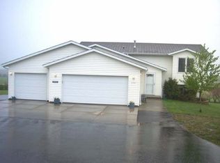 2701 Copper Mountain Cir, Bismarck, ND 58503
