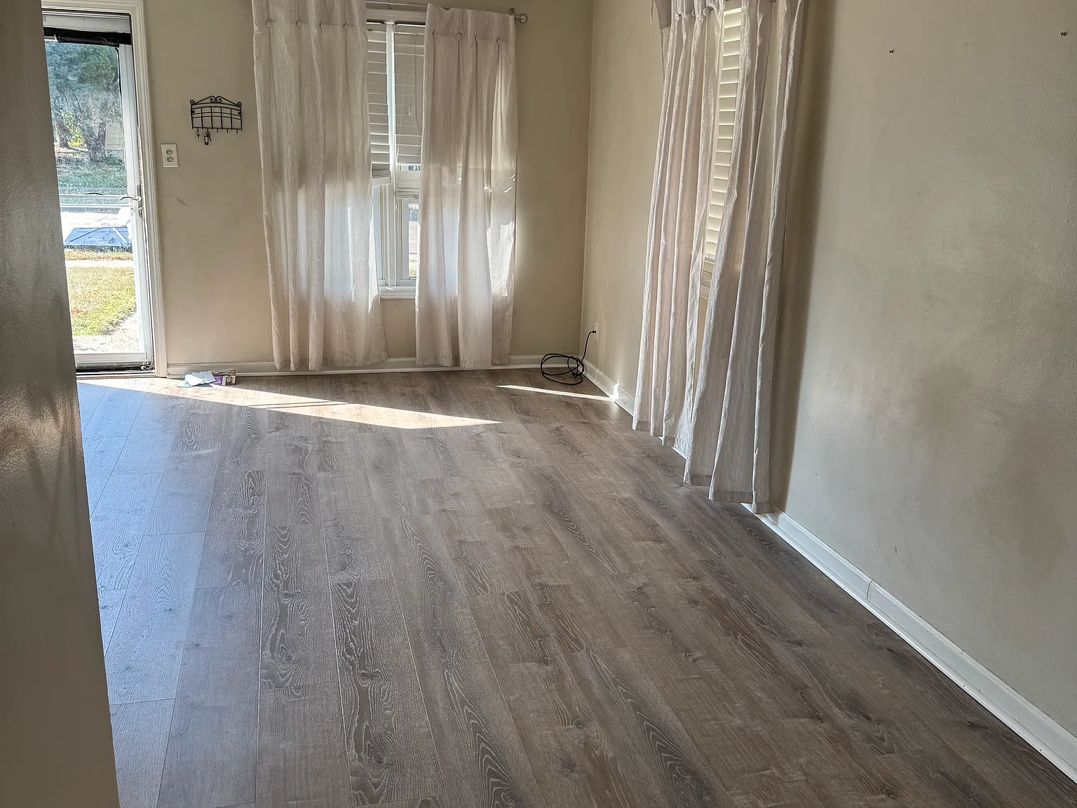 2 bed, 938 sqft, $1,350 — Photo 4