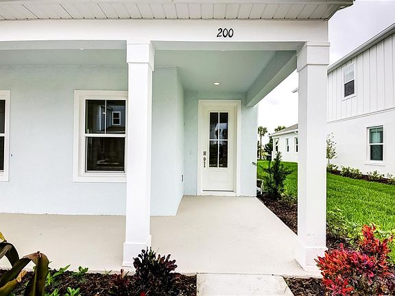 7th image of this home