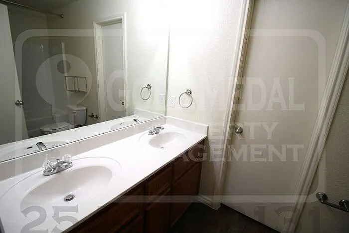 907 Lasso Dr #A — Photo 25