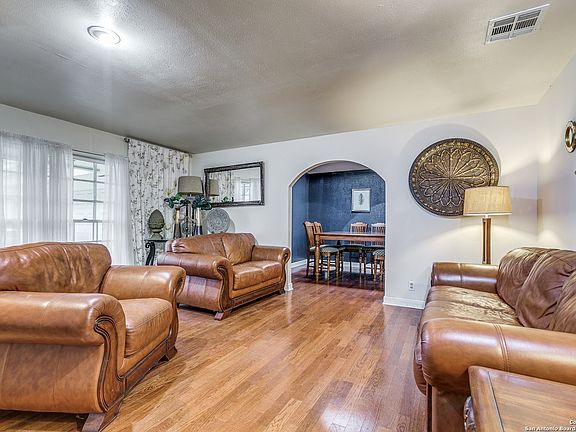 5th image of 11634 LIDA ROSE DR