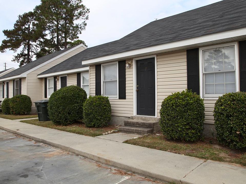 2nd image of 1807 Chandler Rd APT 25