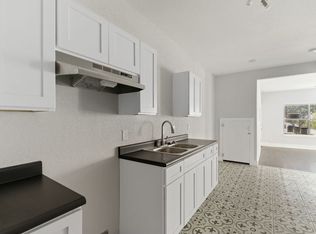 1026 W French Pl APT 1, San Antonio, TX 78212