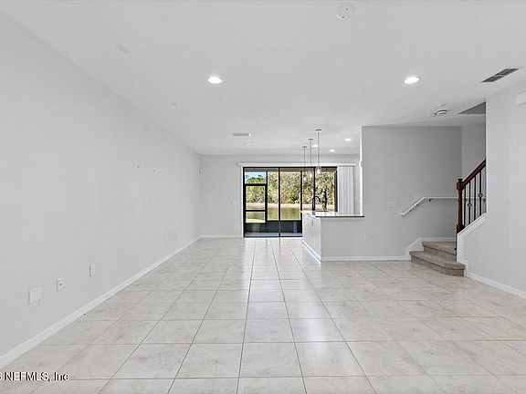 2nd image of 13960 BERRYVIEW Road