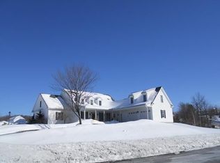 7 Fabrizio Dr, Newburgh, NY 12550