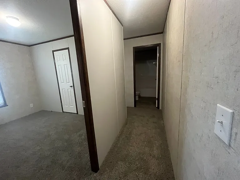 Lakeview Terrace — Photo 19