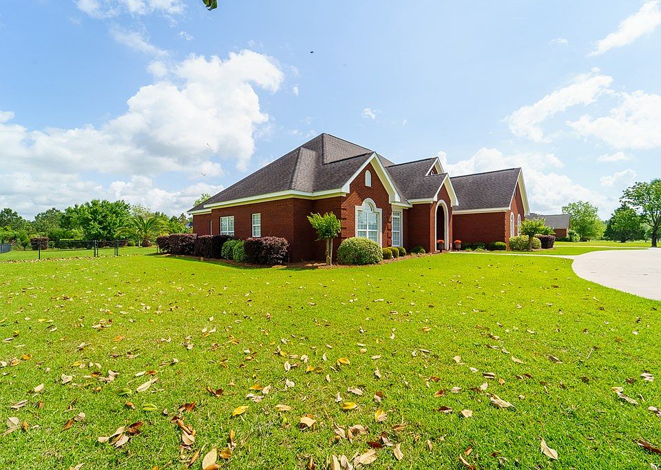 2227 Prevatt Rd, Dothan, AL 36301 Zillow