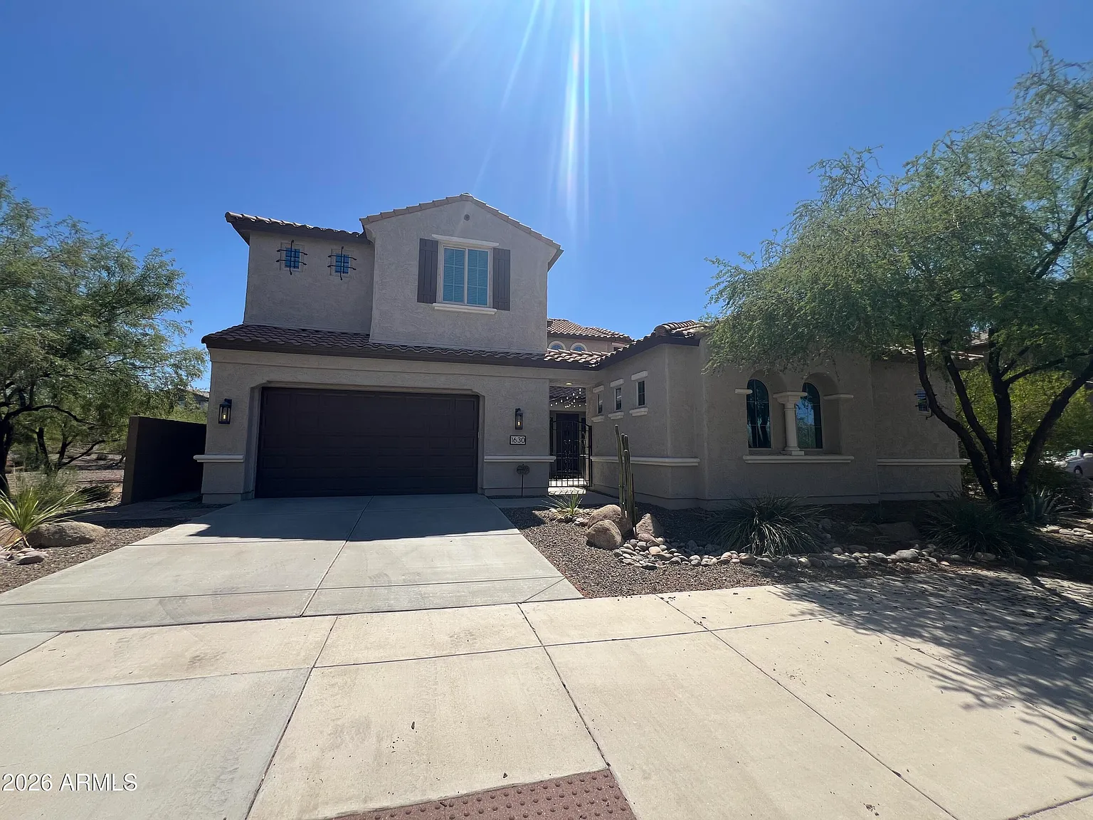 5 bed, 3.5 bath, 4034 sqft, $3,800 — Photo 2